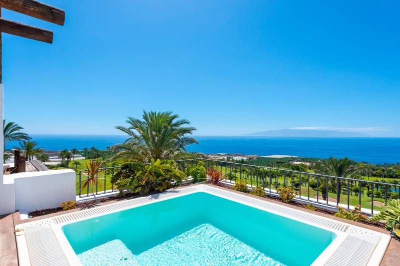Suite 3 dormitorios con jacuzzi y vista al océano Hotel Las Terrazas de Abama Suites Tenerife