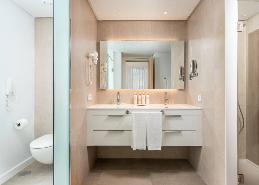 1 bedroom suite with ocean views Hotel Los Jardines de Abama Suites Tenerife