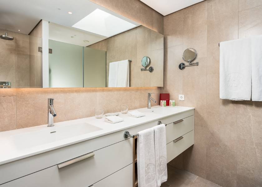 3 bedroom suite with ocean views Hotel Los Jardines de Abama Suites Tenerife