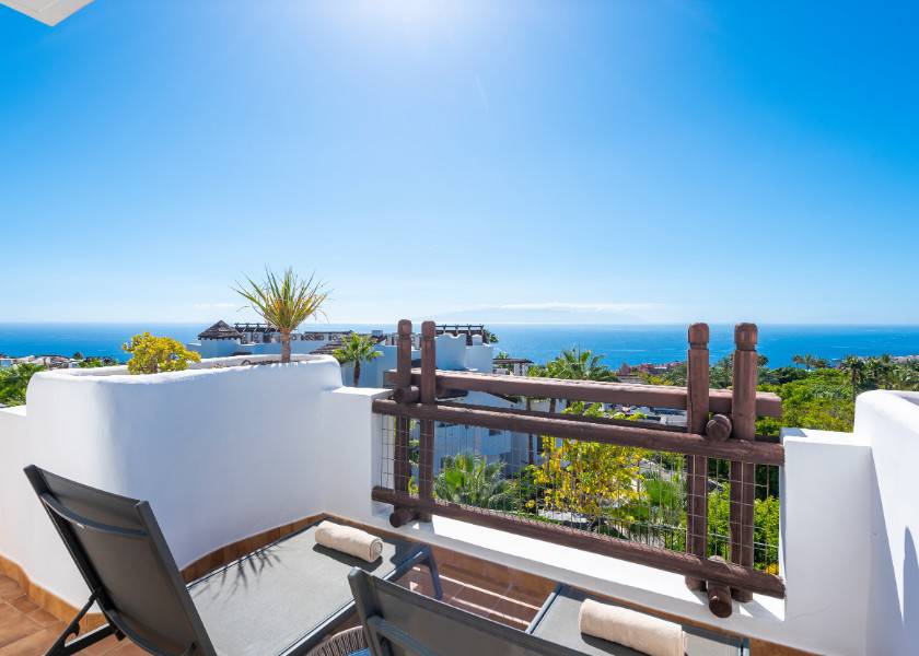 1 bedroom suite with partial ocean views Las Terrazas de Abama Suites Hotel Tenerife