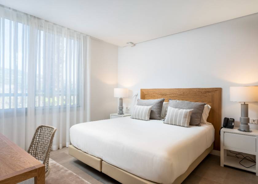 1 bedroom suite with ocean views Hotel Los Jardines de Abama Suites Tenerife