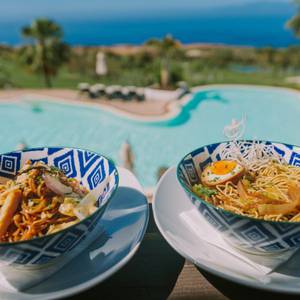 Frühstück bei Melvin Abama Hotels