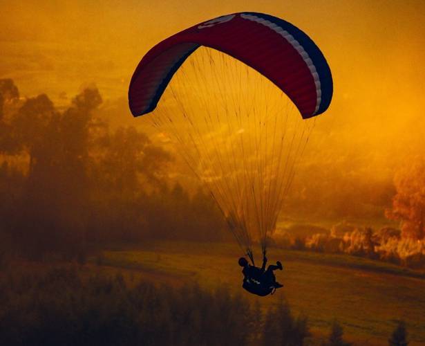 paragliding Abama Hotels