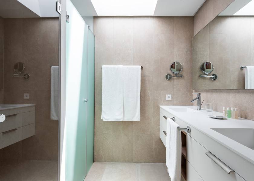 2 bedroom suite with ocean views Hotel Los Jardines de Abama Suites Tenerife