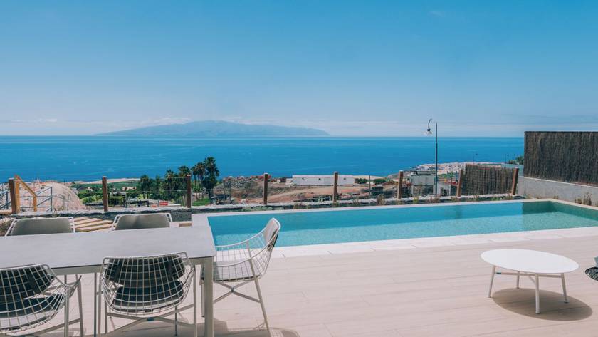 2-bedroom tennis villa with oceanfront views Hotel Los Jardines de Abama Suites Tenerife